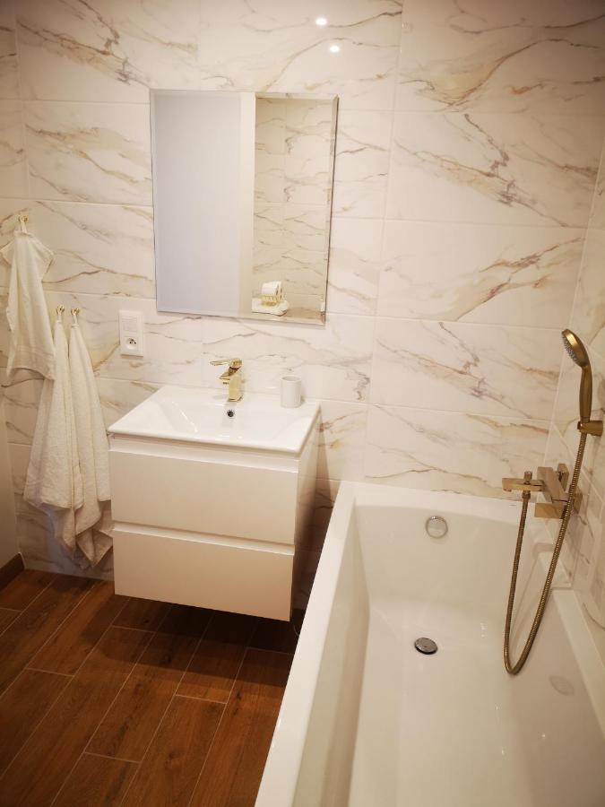 Apartament Korczaka Centrum Suwałki Extérieur photo